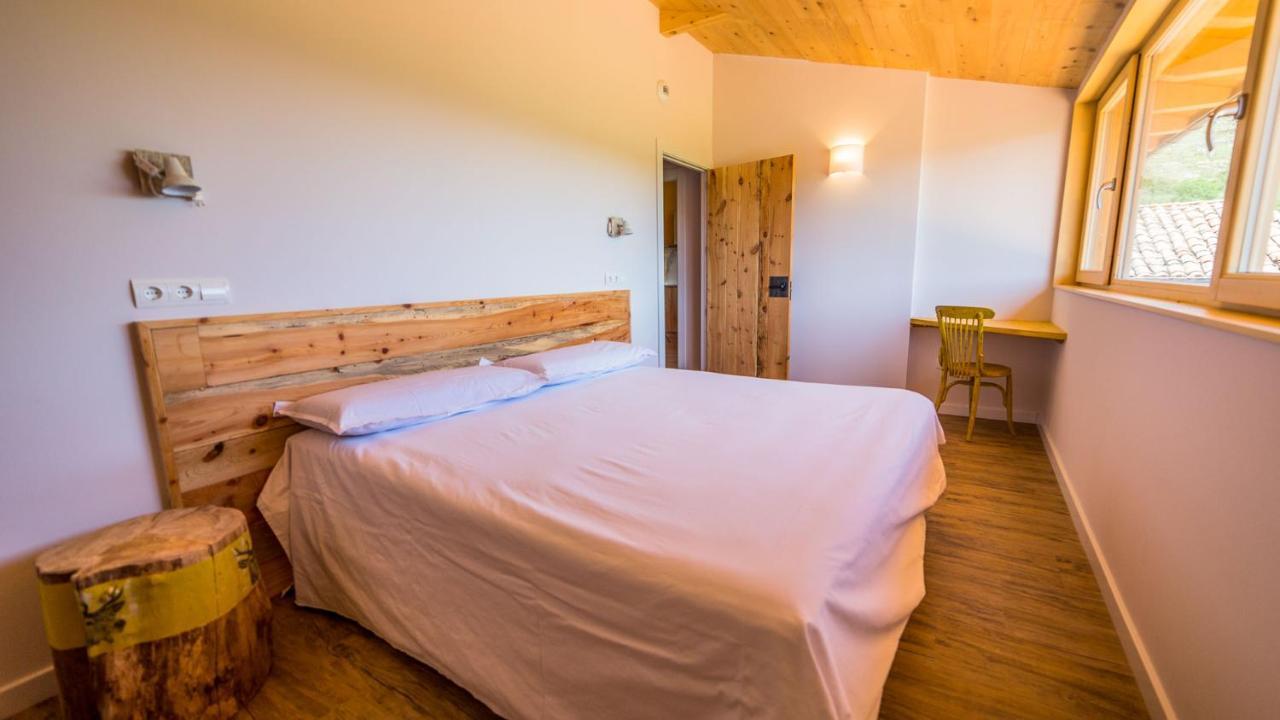 Eco-Apartaments Cal Rossa De Taus Exteriér fotografie